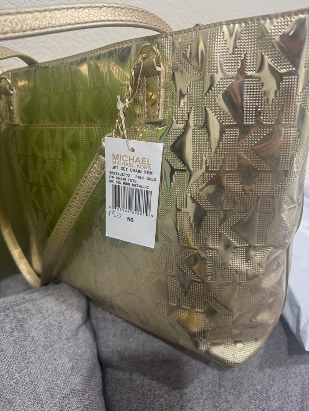 Michael Kors Jet Set Chain Tote Gold Metallic MK Logo Shoulder Bag NWT - Picture 4 of 11